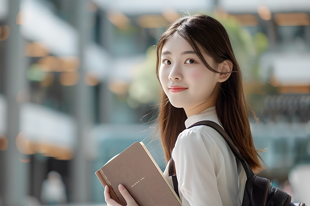 中国传媒大学南广学院三本多少学费